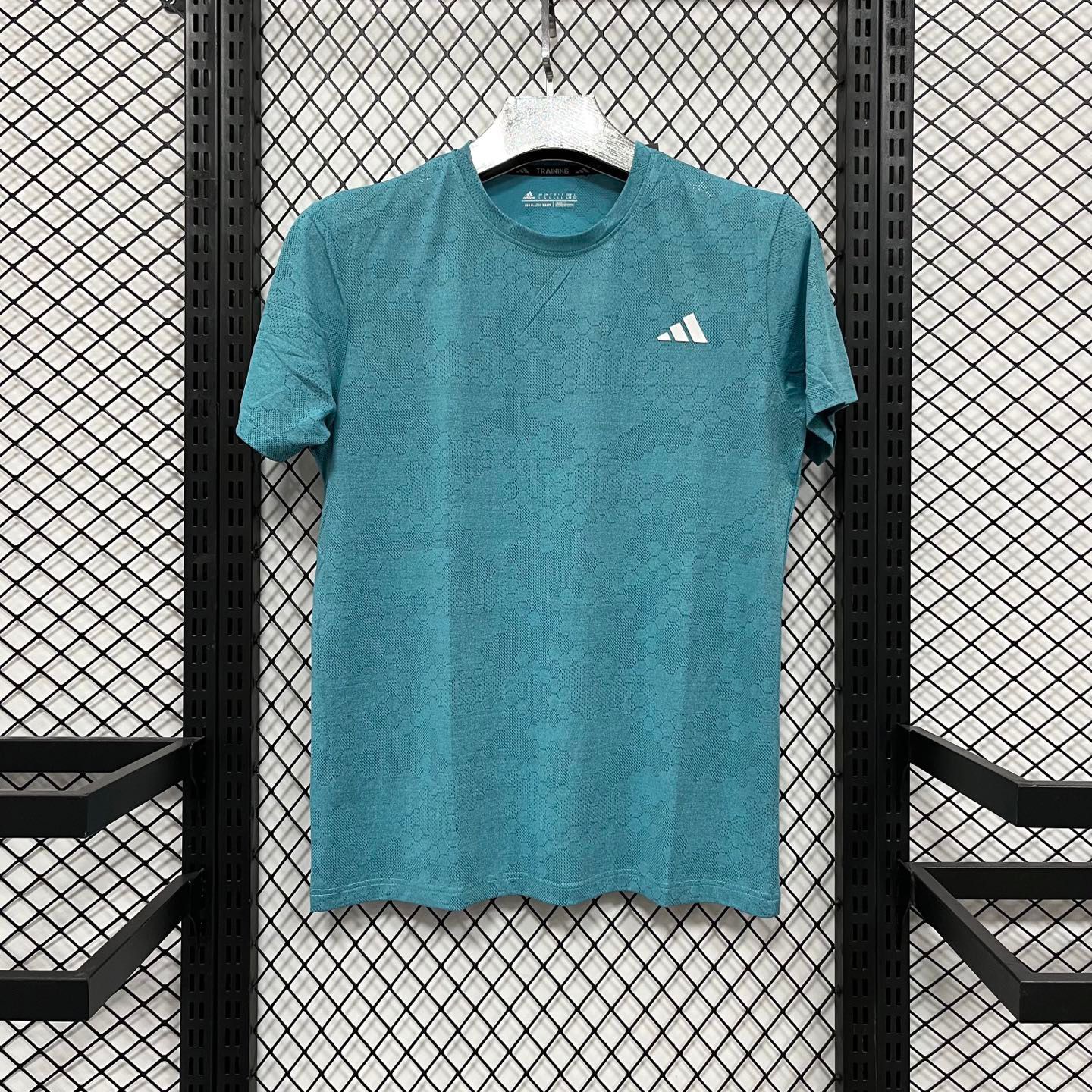 Men Sportswear Fit short seleevs Tennis T_Shirt Neon Green