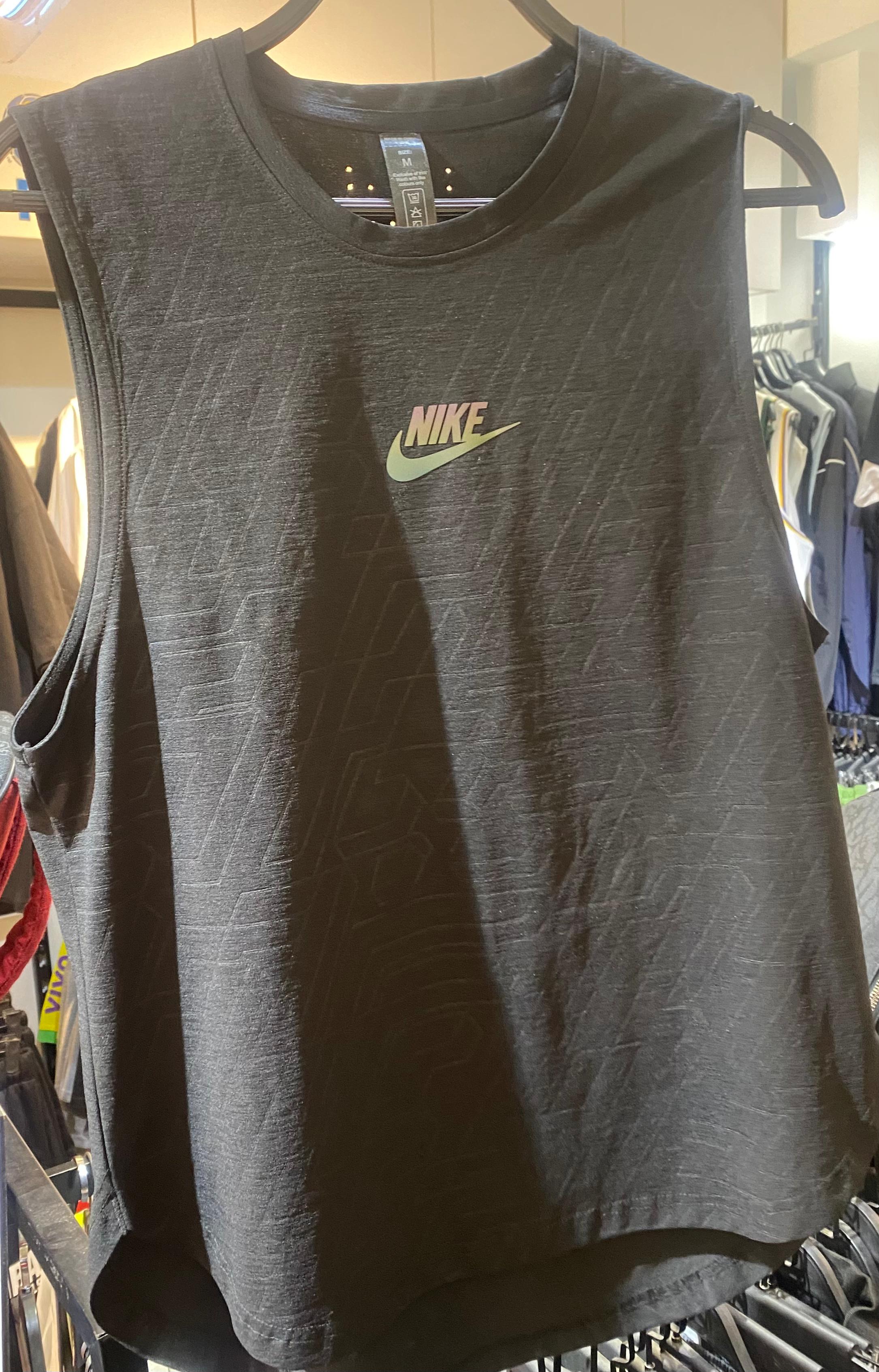 Ablack nike tank top